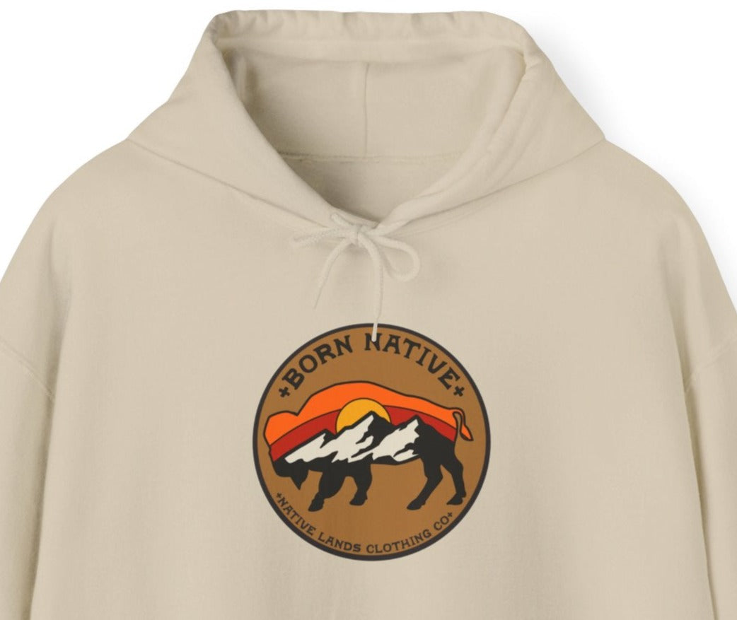 Born Native Hoodie Bison Sun Graphic Cotton - Premières Nations, Autochtones canadiens, Autochtones, Amérindiens